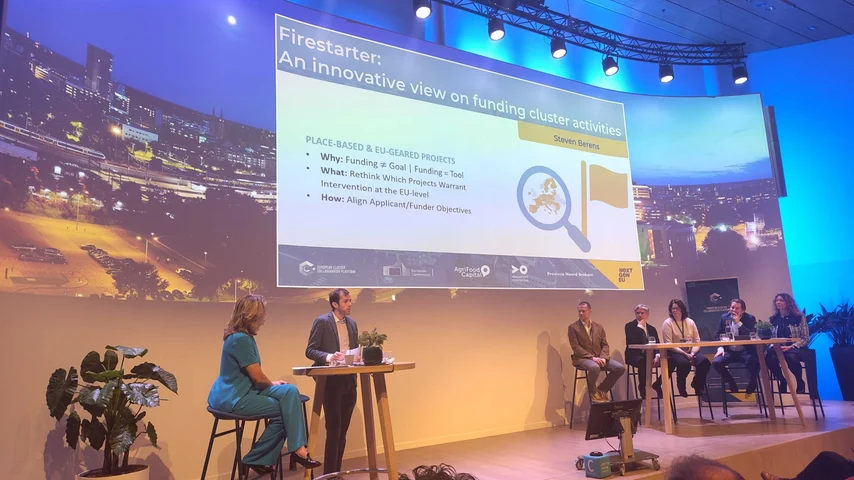 ECCP reported back automatically on conference with 195 attendees