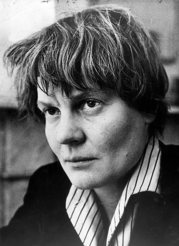 Iris Murdoch, nytimes.com